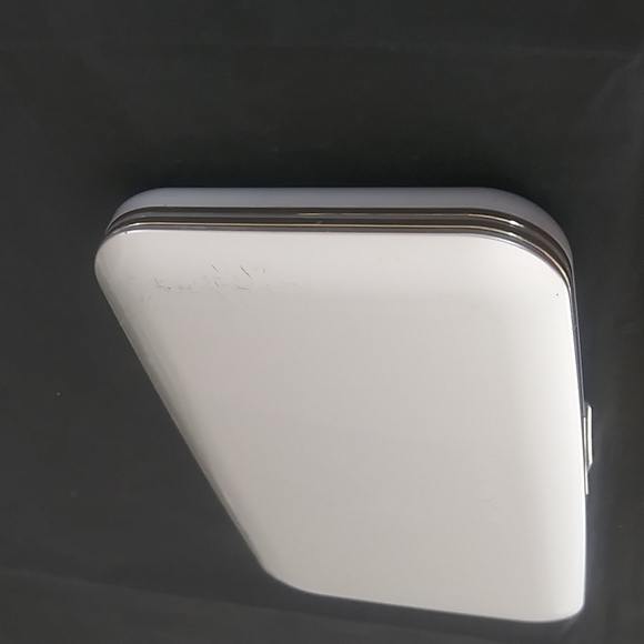 Mary Kay Silver Foundation Compact for bronzer blush - Picture 3 of 5